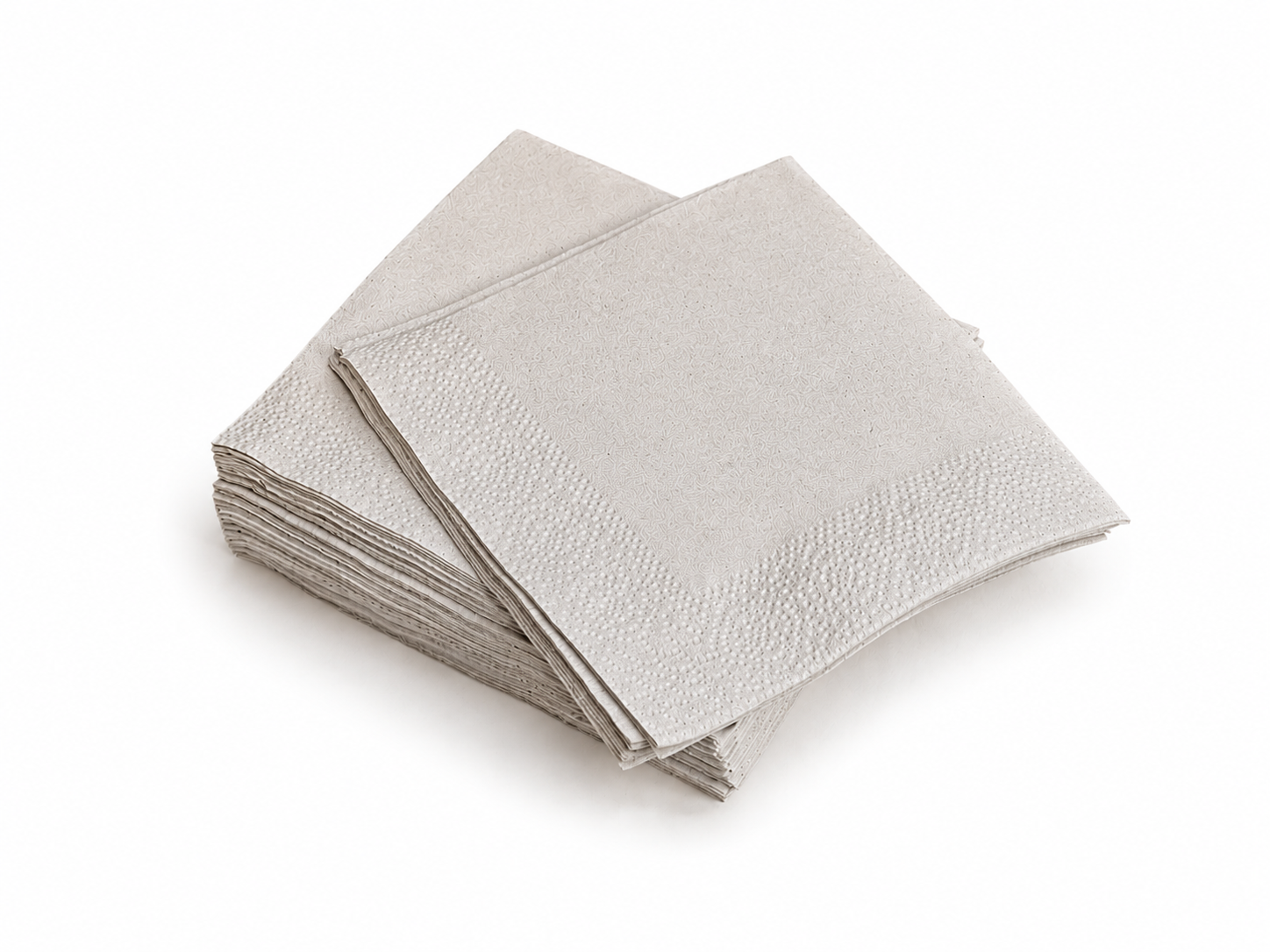 light-beige-craft-recyceled-tissue-napkin-004-24-2-Lenek Gaiši bēšas 100% pārstrādāta papīra salvetes, 24 × 24 cm, 2 kārtas, 1/4 locījums, gaiši krafta tonī.